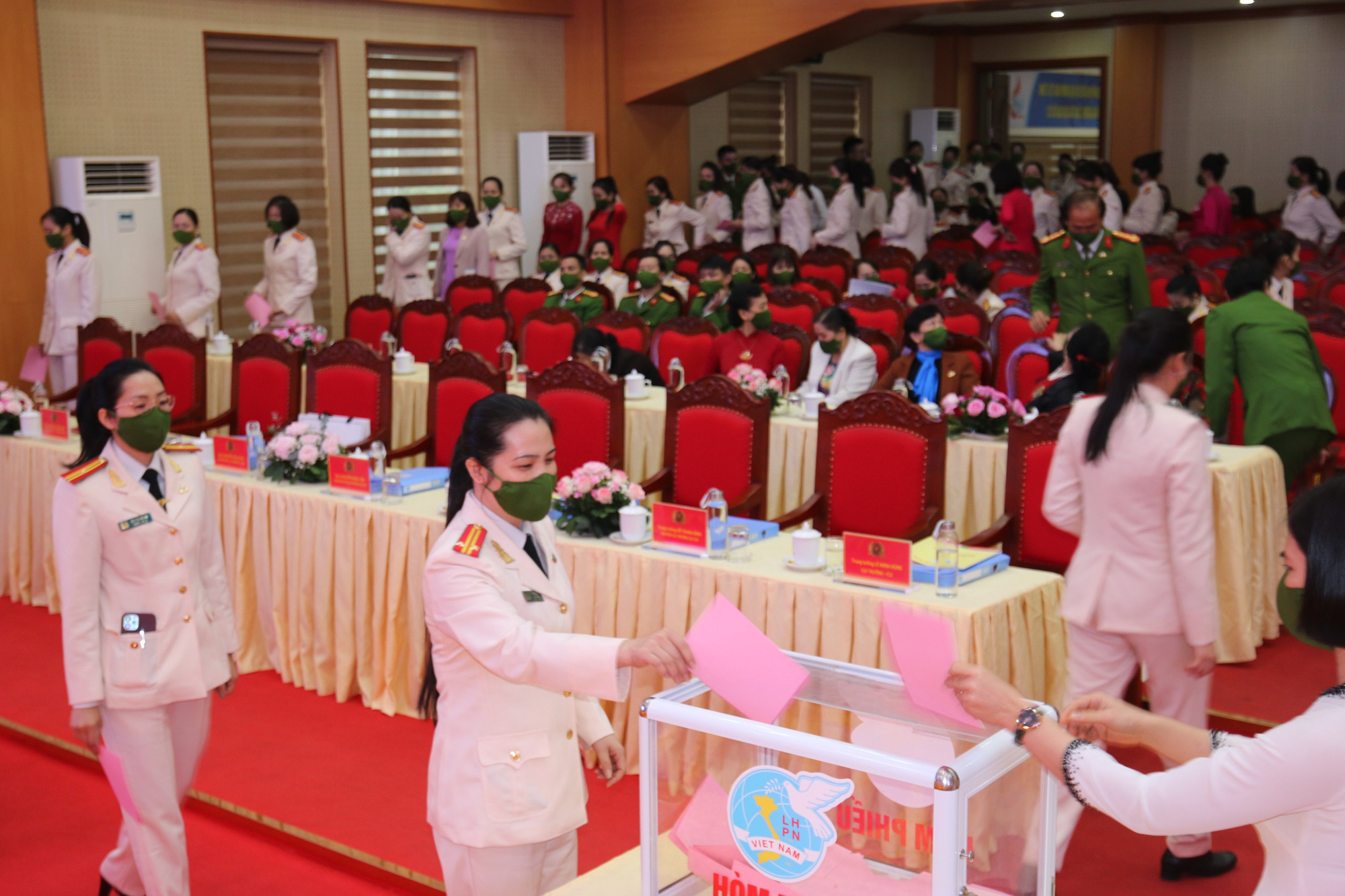 Đại hội đã bầu ra 17 đồng chí vào Ban Chấp hành nhiệm kỳ mới, trong đó Ban Thường vụ có 5 đồng chí