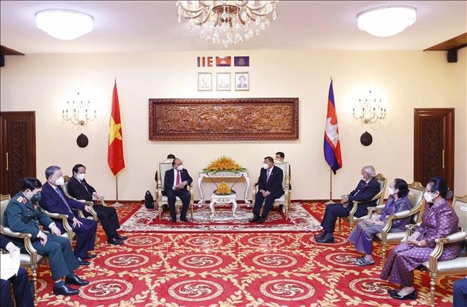 Vun đắp cho mối quan hệ hai nước Việt Nam - Campuchia ngày càng đơm hoa kết trái - Ảnh 4.