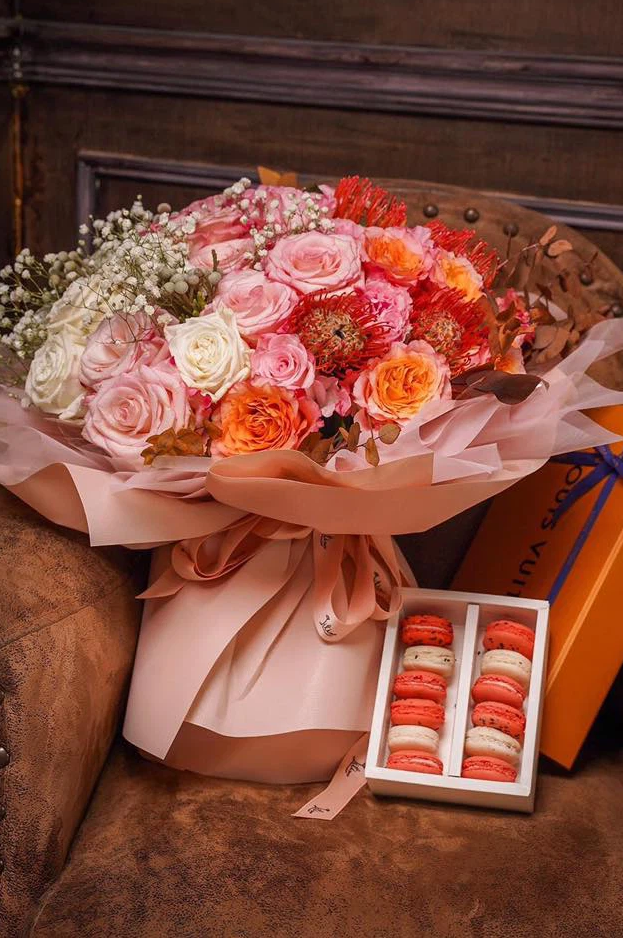 Gợi ý hoa quà tặng vừa đẹp vừa sang trong ngày lễ tình nhân Valentine - Ảnh 7.