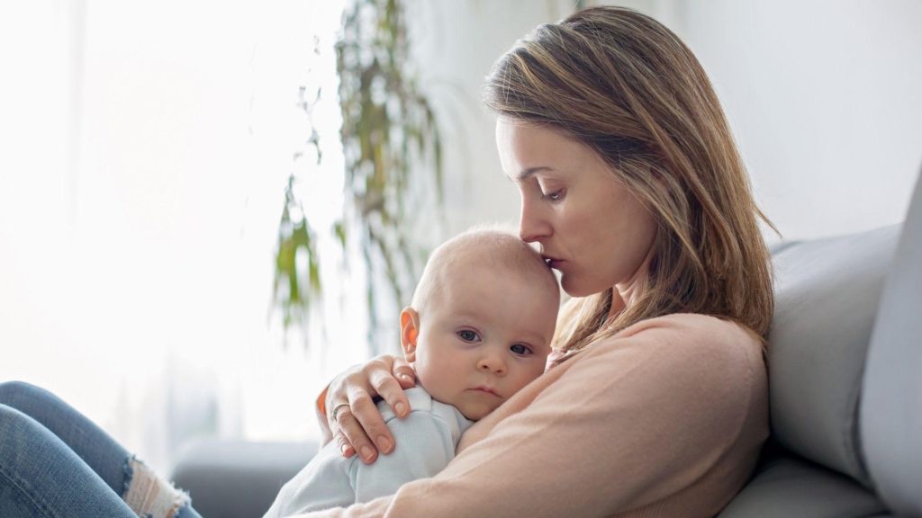 Sau sinh chưa có kinh có thai không? Giải đáp một vài vấn đề cho phụ nữ sau sinh - Ảnh 3.