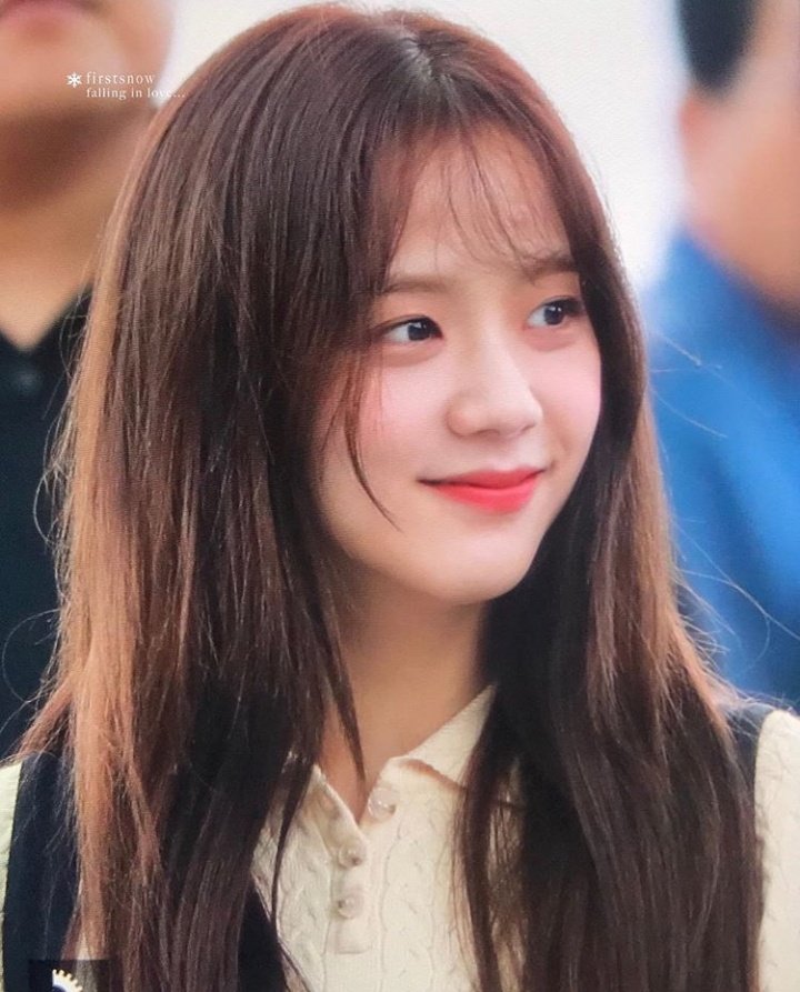 Jisoo đúng là đỉnh cao visual, mặt bóng dầu hay thiếu phấn son mà vẫn đẹp xuất sắc - Ảnh 9.