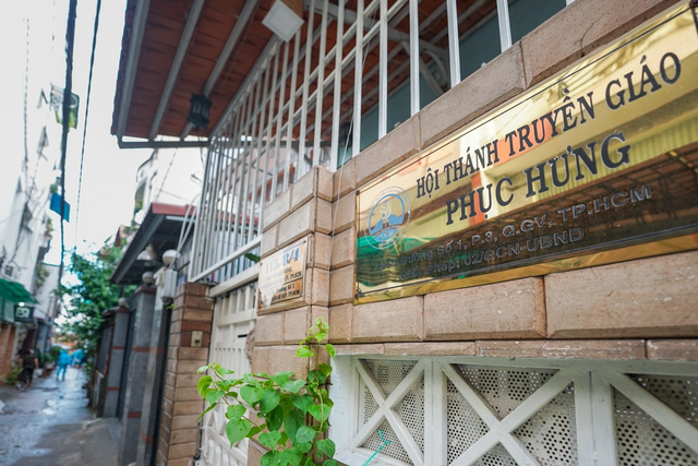 Quyết liệt triển khai phòng, chống dịch Covid-19 trong các tôn giáo - Ảnh 1. Quyết liệt triển khai phòng, chống dịch Covid-19 trong các tôn giáo - Ảnh 1.
