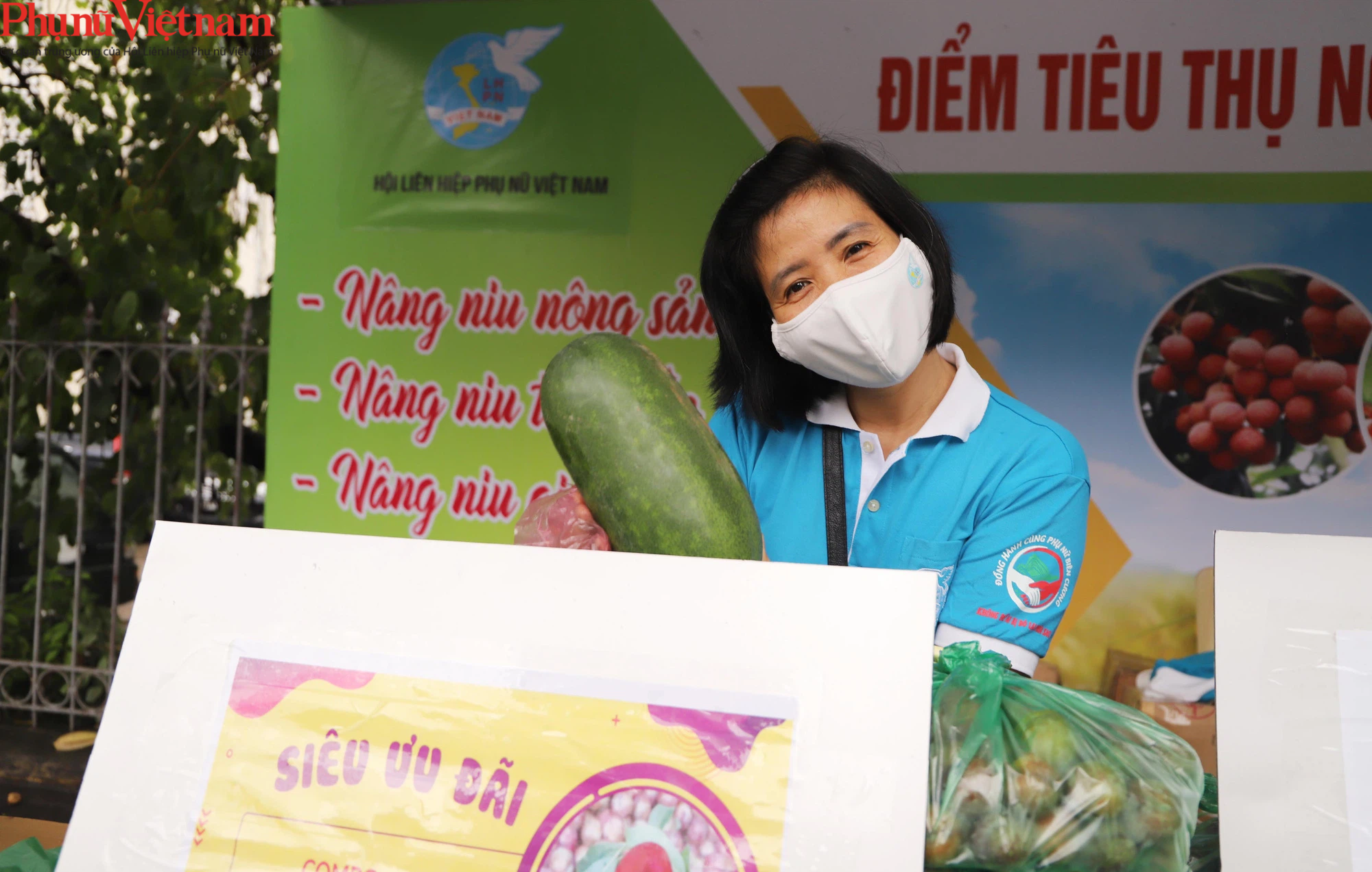Hội LHPN Việt Nam hỗ trợ tiêu thụ nông sản trong đại dịch Covid-19