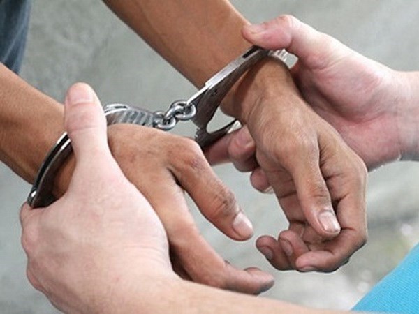Ba thiếu niên bị bắt giữ trong vụ cướp tài sản chỉ mới 14, 15 tuổi (ảnh minh họa)