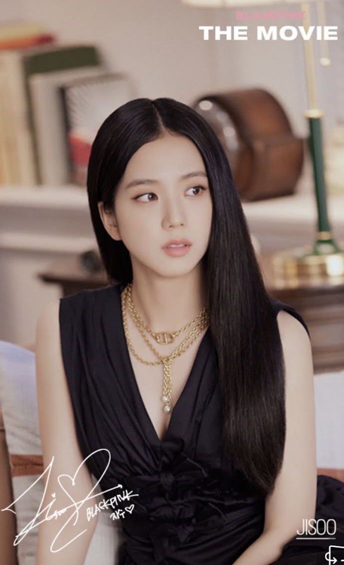 Jisoo diện đồ công sở: Chẳng hề &quot;dừ&quot; mà còn tỏa khí chất tổng tài sang chảnh đến náo loạn cõi mạng - Ảnh 2.