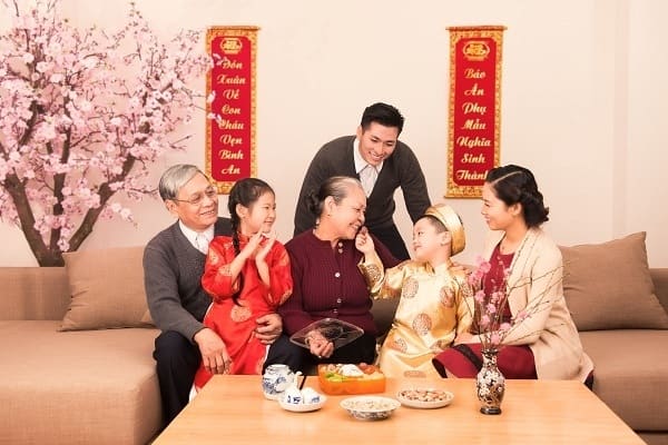 Tết này mang gì về cho bố mẹ? - Ảnh 1. Tết này mang gì về cho bố mẹ? - Ảnh 1.