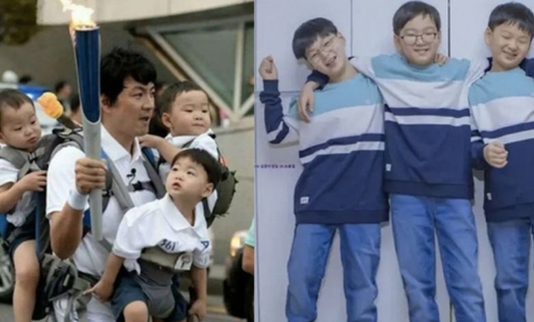 Song Triplets  Daehan Minguk Manse Sticker for Sale by donweirocks   Redbubble