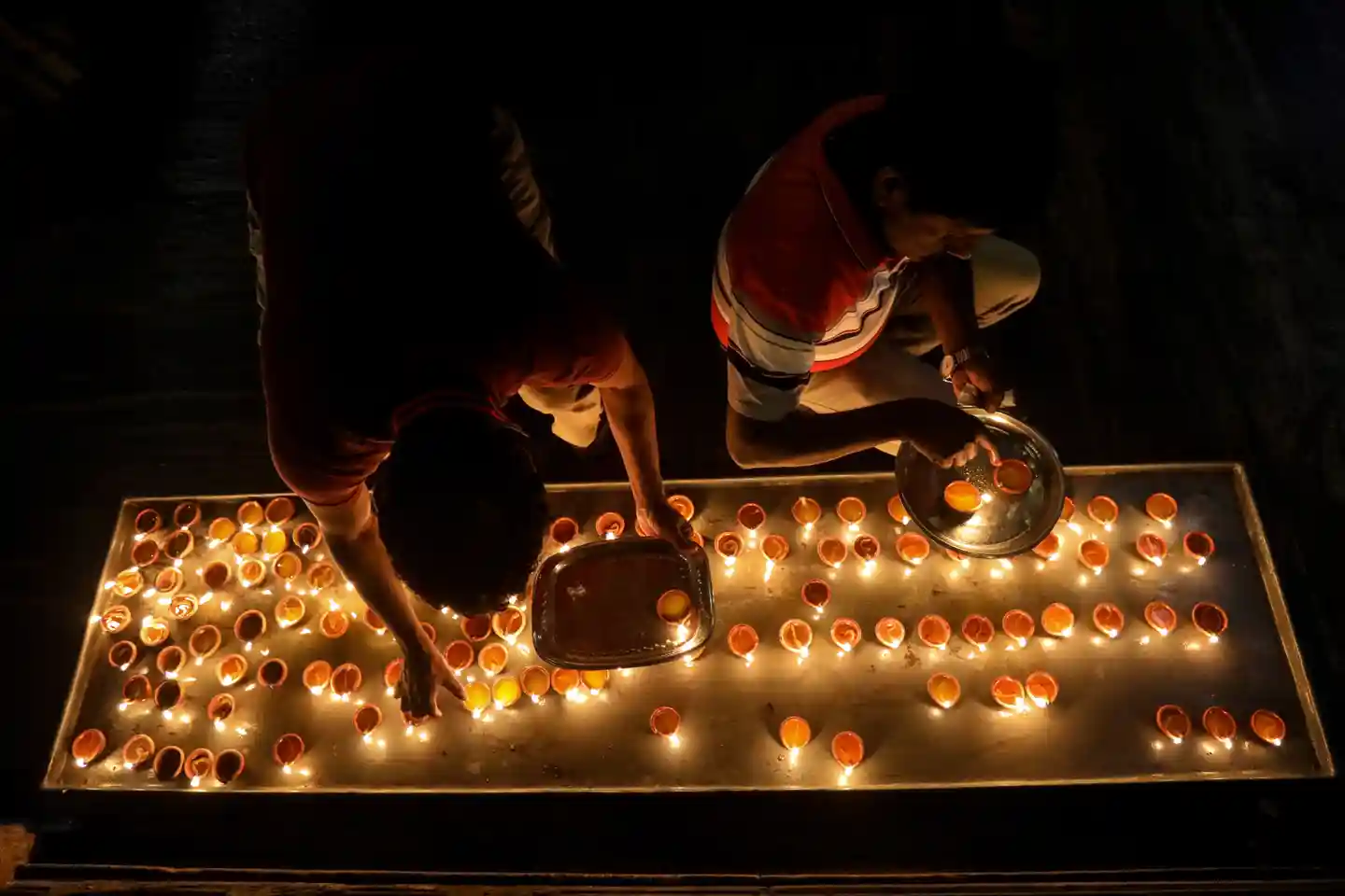 Diwali: Lễ hội ánh sáng của người Hindu trên khắp thế giới - Ảnh 7.