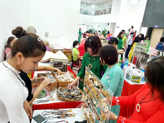 Hà Nội tiếp tục hỗ trợ 1000 phụ nữ khởi sự kinh doanh, khởi nghiệp  - Ảnh 1.