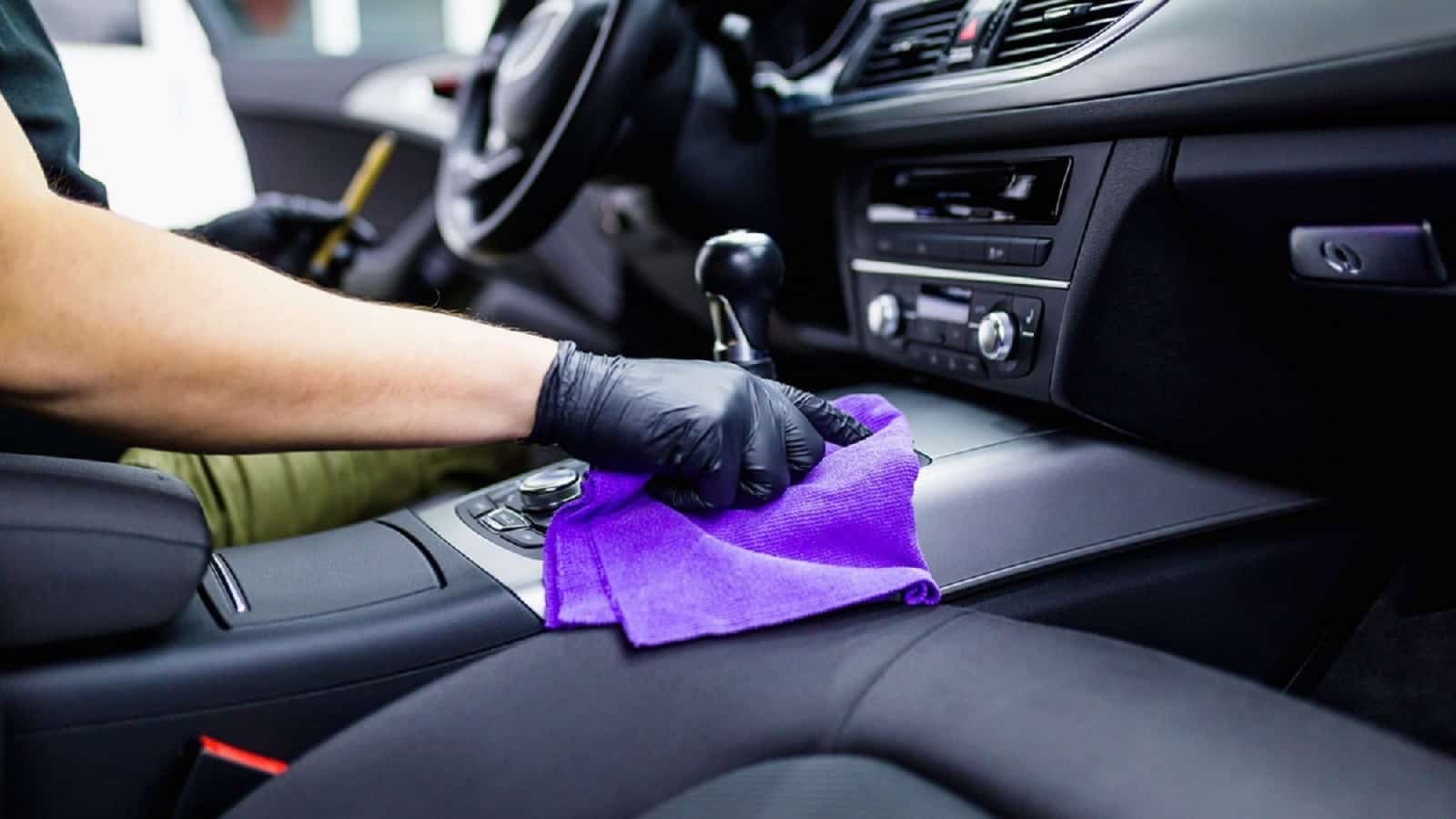 6 loại mùi cực khó chịu trên xe ô tô và cách khắc phục - Ảnh 3.