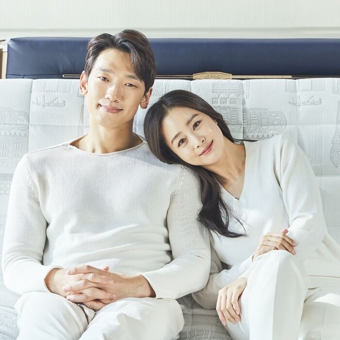 Một thập kỷ bên nhau và 5 năm hôn nhân của Bi Rain - Kim Tae Hee ngọt ngào như thế nào? - Ảnh 1.