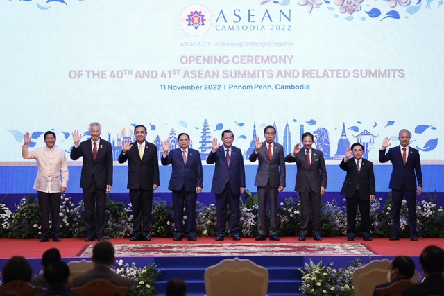 Thủ tướng: ASEAN cần mở cửa thị trường, tạo động lực tăng trưởng mới - Ảnh 1.