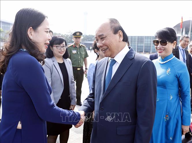 Chủ tịch nước và Phu nhân lên đường thăm chính thức Thái Lan và dự APEC 29 - Ảnh 1.