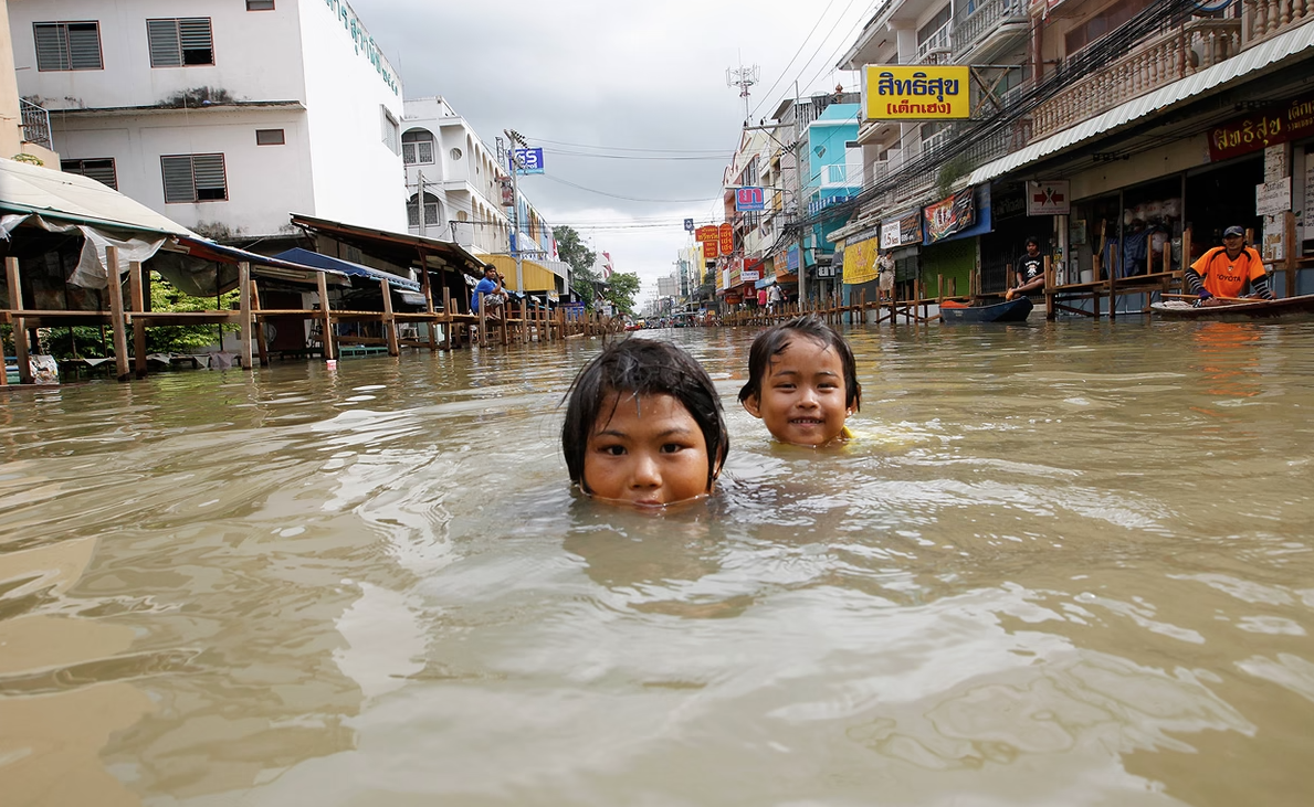 9 thành phố có nguy cơ bị nước biển nhấn chìm trước năm 2030. Thành phố Hồ Chí Minh cũng nằm trong danh sách. - Ảnh 1.