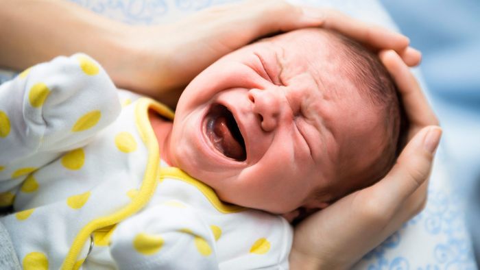Trẻ sơ sinh khóc nhiều có ảnh hưởng thế nào đến sức khỏe? » Báo Phụ Nữ Việt  Nam