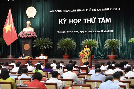 TPHCM: Cán bộ, công chức, viên chức được tăng thêm 1,8 lần tiền lương - Ảnh 1. TPHCM: Cán bộ, công chức, viên chức được tăng thêm 1,8 lần tiền lương - Ảnh 1.