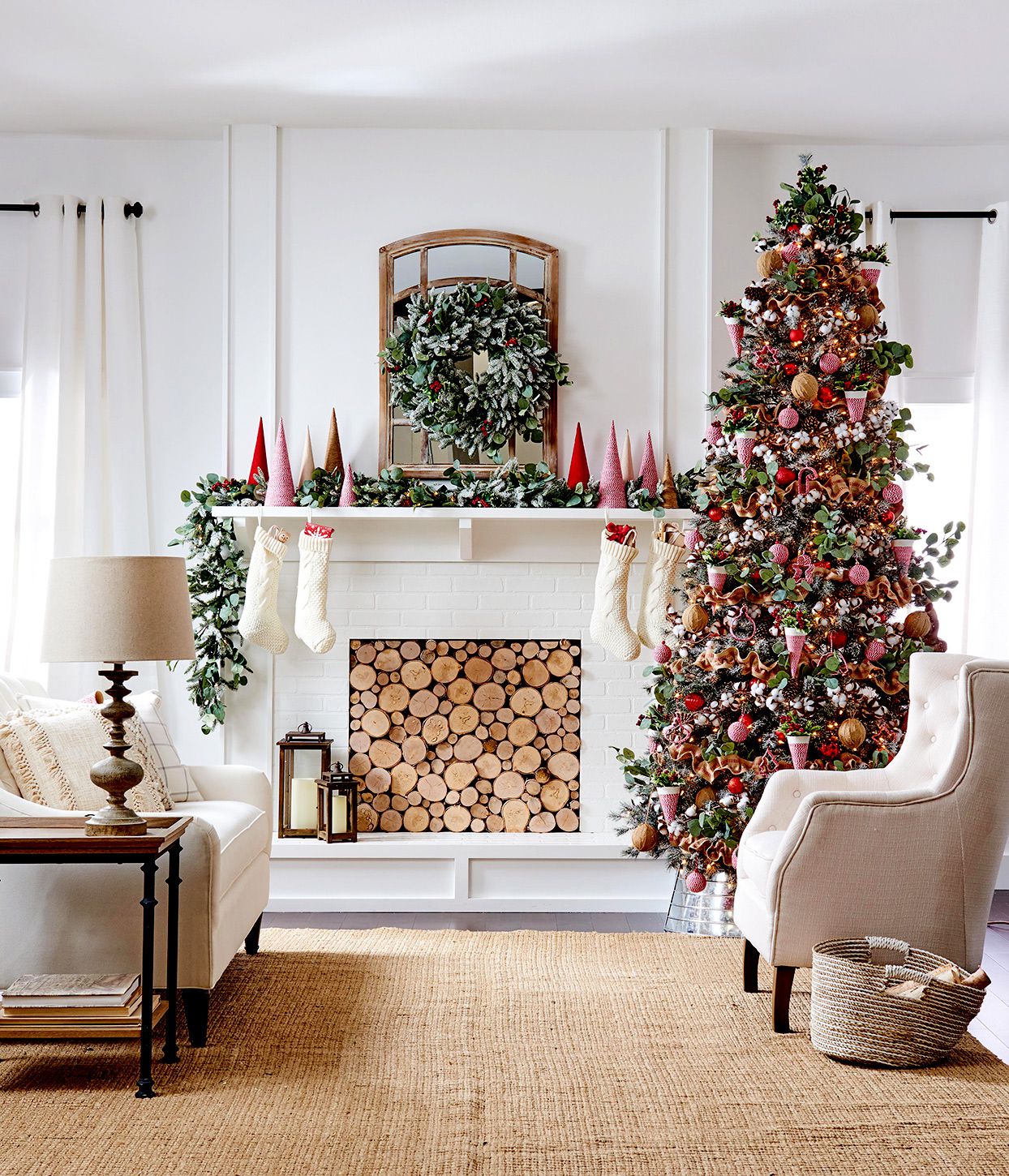 Khiến mọi vị khách ghé thăm đều choáng ngợp với những ý tưởng trang trí Giáng sinh phòng khách cực sang - Ảnh 9.