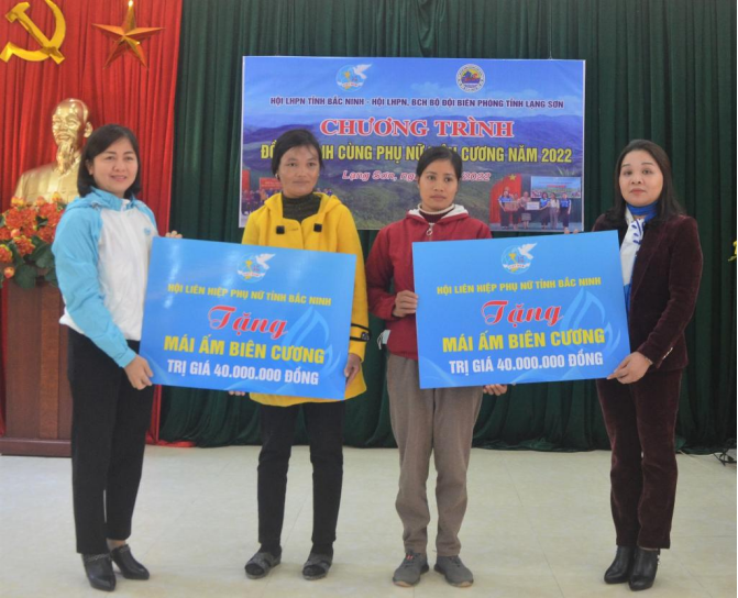 Hội LHPN tỉnh Bắc Ninh đồng hành cùng phụ nữ biên cương tại tỉnh Lạng Sơn và Cao Bằng - Ảnh 1.
