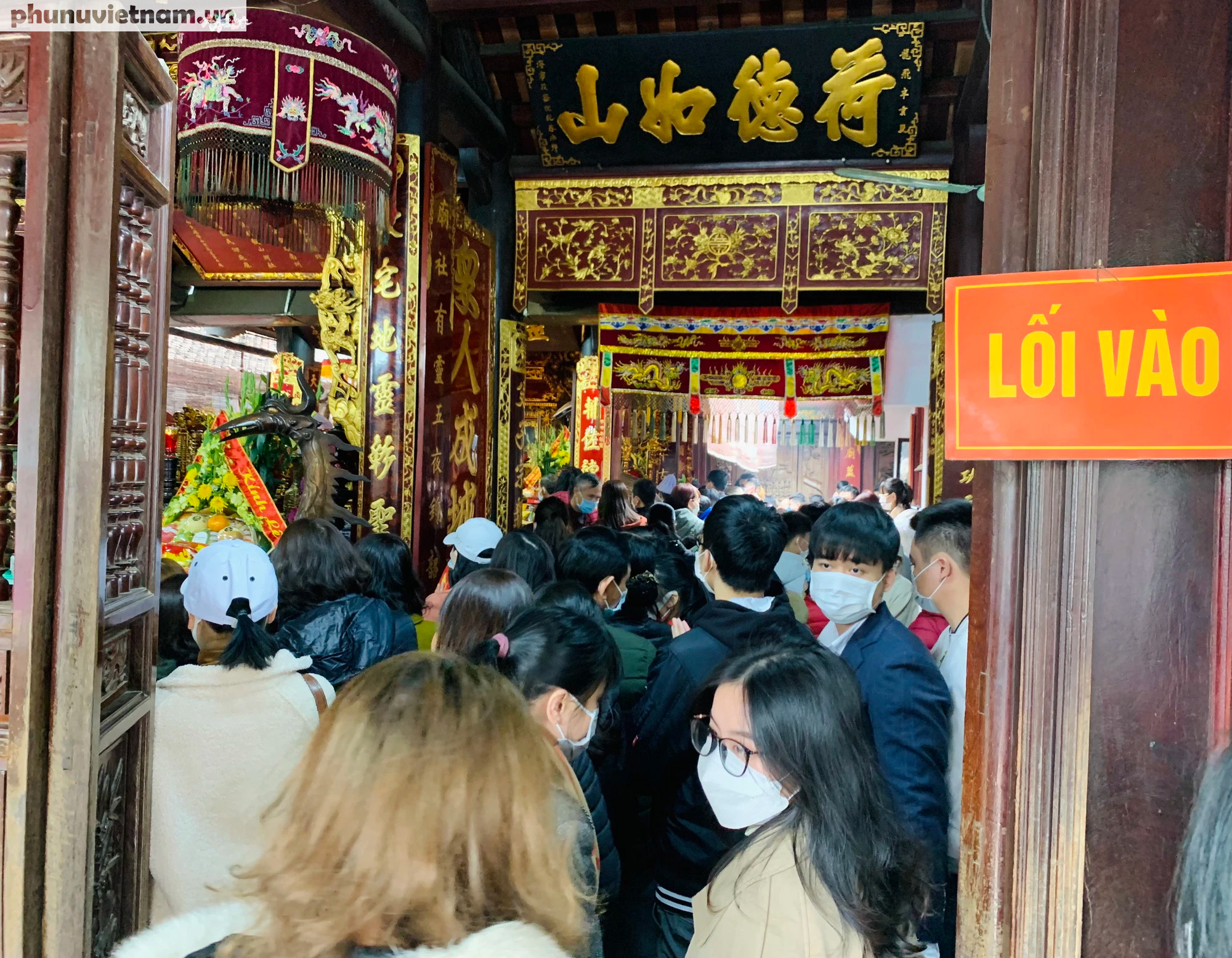 Đền Trần Nam Định những ngày đầu năm - Ảnh 5. Đền Trần Nam Định những ngày đầu năm - Ảnh 5.