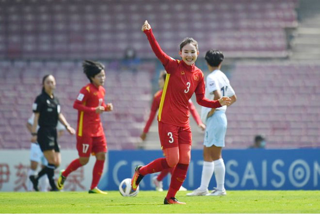 Chủ tịch nước biểu dương kỳ tích của các cầu thủ bóng đá nữ Việt Nam - Ảnh 1.