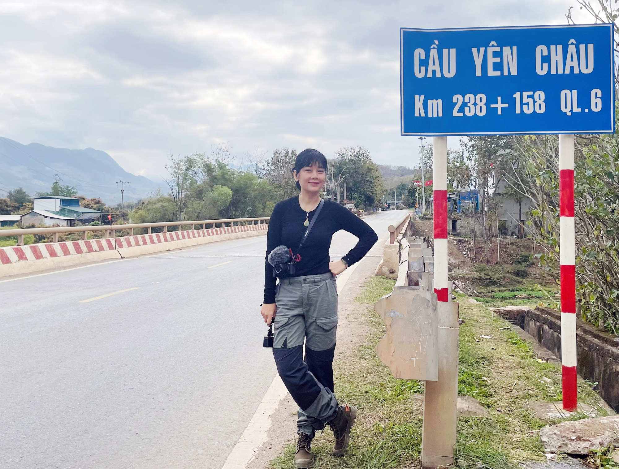Nhà báo Bông Mai với hành trình xuyên Việt truyền cảm hứng cho phụ nữ - Ảnh 1.