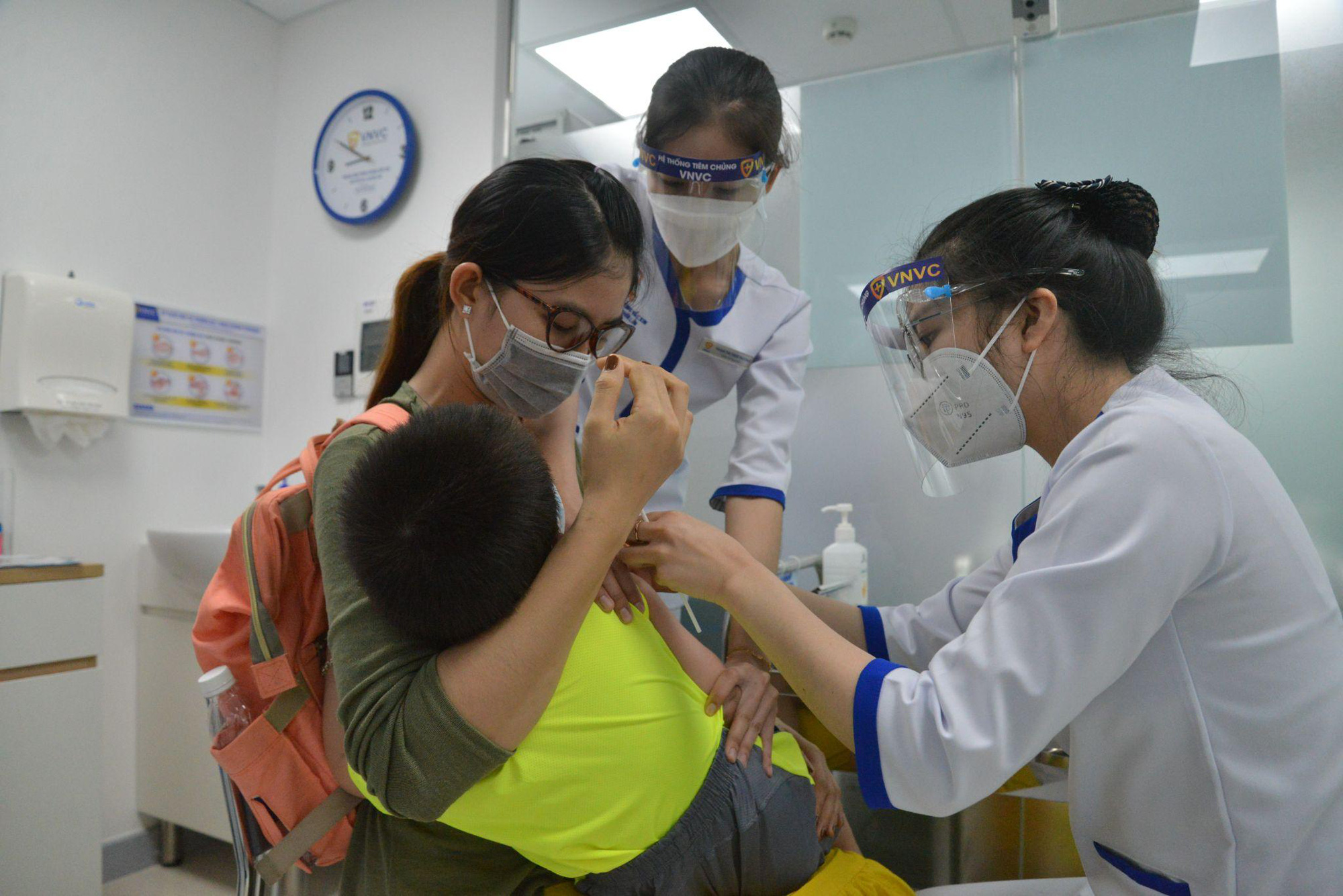 VNVC khai trương Trung tâm tiêm chủng đầu tiên tại Thái Bình - Ảnh 1.