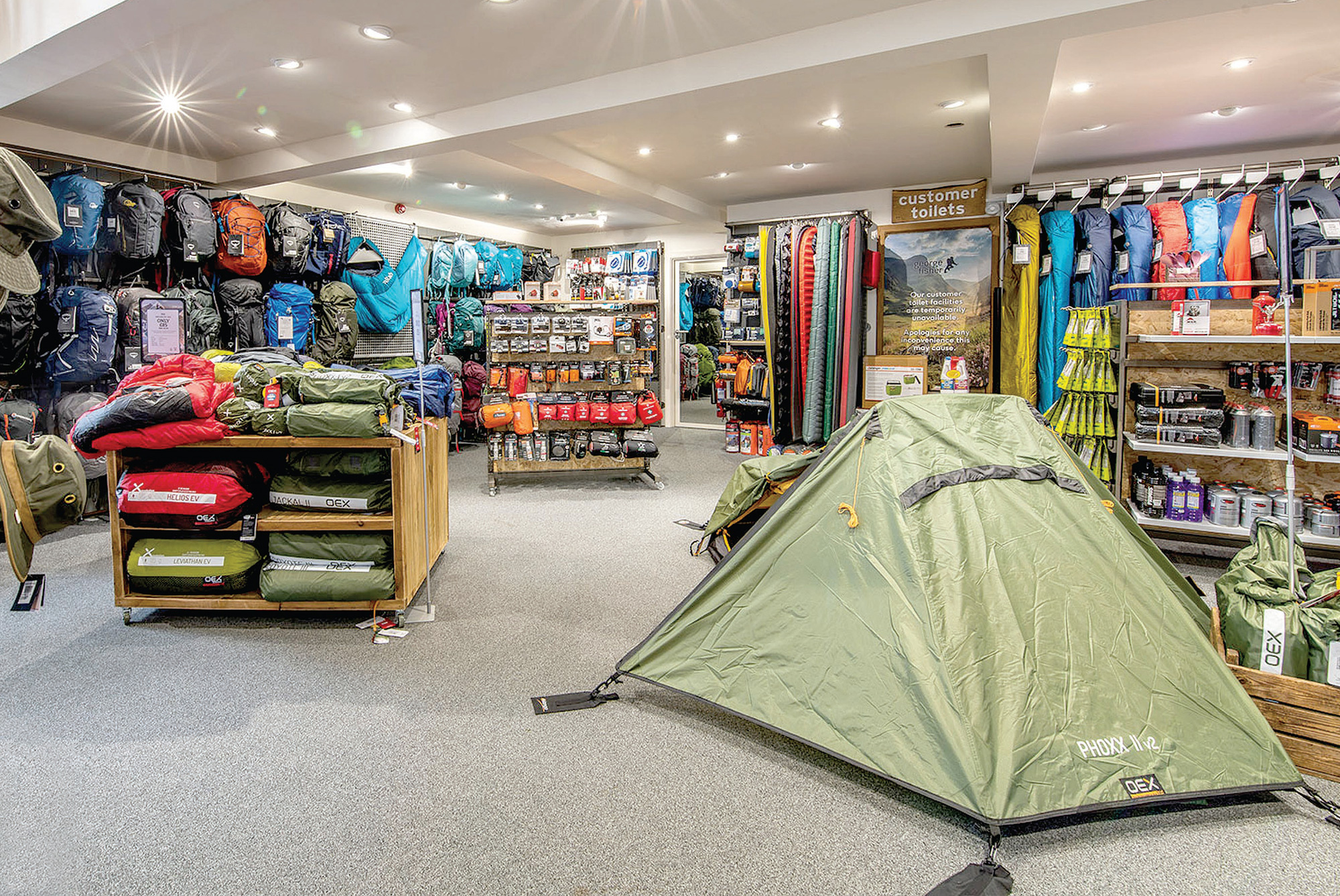 “Bỏ túi” địa chỉ bán đồ du lịch - Ảnh 1. “Bỏ túi” địa chỉ bán đồ du lịch - Ảnh 1.