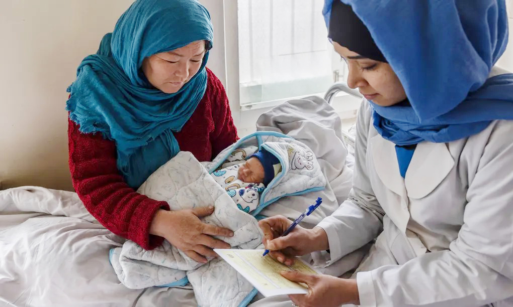 Bên trong bệnh viện do phụ nữ điều hành ở Afghanistan