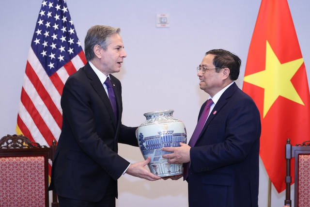 Ngoại trưởng Mỹ: &quot;Ủng hộ Việt Nam mạnh, độc lập, thịnh vượng&quot; - Ảnh 2.