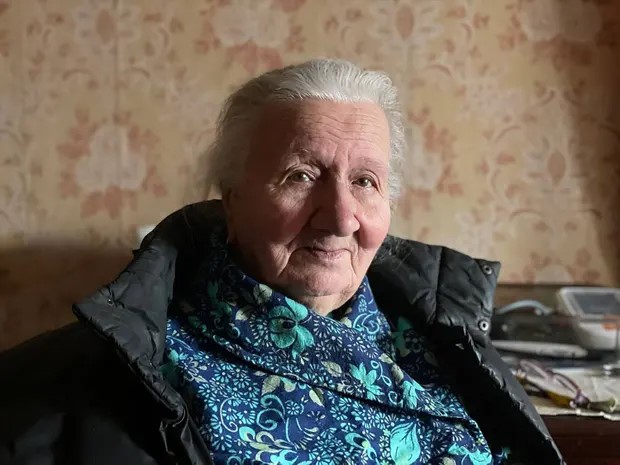 Ukraine: Phụ nữ lớn tuổi bị bỏ lại phía sau - Ảnh 2.