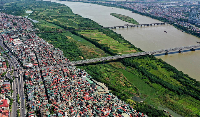 Bộ Chính trị đặt mục tiêu Hà Nội có thêm 2 quận, là thành phố có mức sống cao - Ảnh 1.