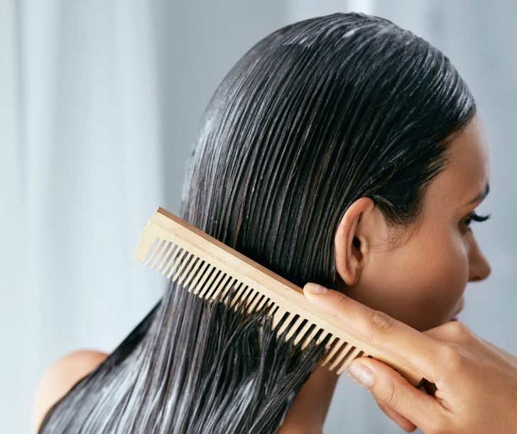 6 cách giúp mọc tóc nhanh tại nhà, chị em tóc mỏng và thưa phải thử ngay - Ảnh 4.