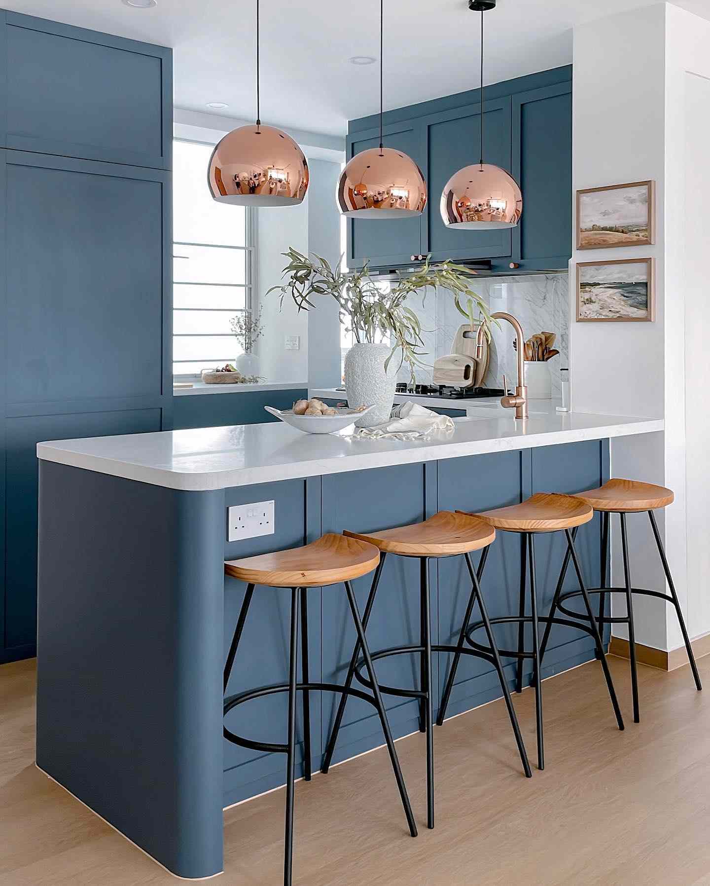 Biến hóa căn bếp gia đình từ phong cách đến không gian chỉ với gam màu xanh dương - Ảnh 11.