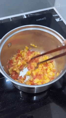 Món canh chua này nấu chưa tới 10 phút là xong mà đưa cơm xuất sắc - Ảnh 3.
