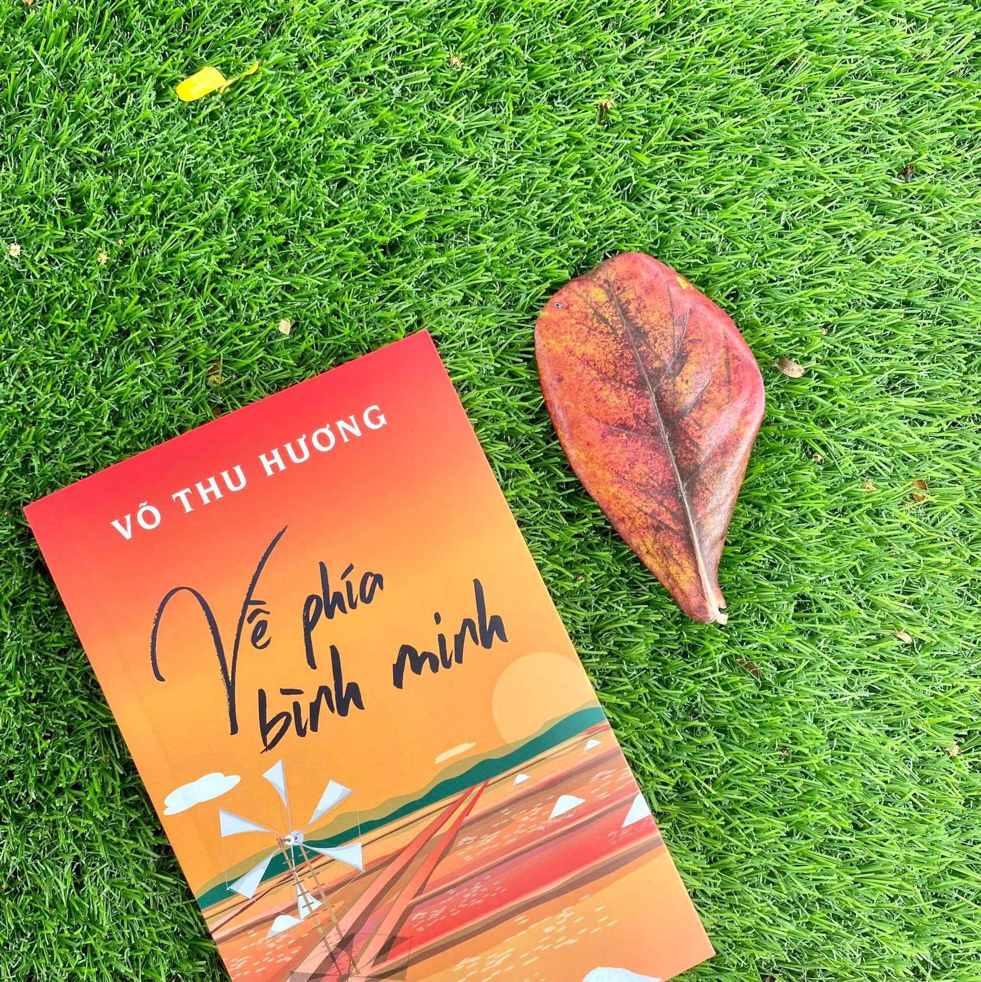 Cuốn sách "Về phía bình minh"