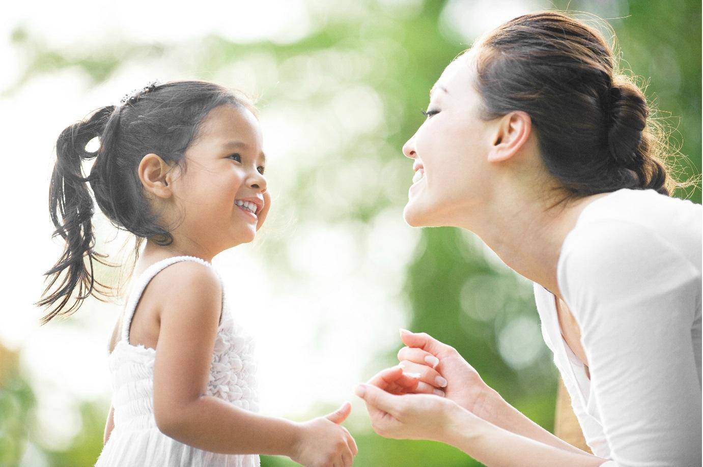 Nếu có con gái, mẹ hãy dạy con 20 điều này để cả đời an nhàn sung sướng, hưởng hạnh phúc trong tương lai - Ảnh 1.
