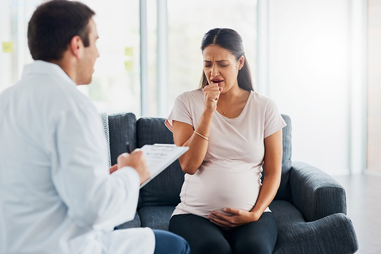 Mẹ bầu bị ho gây nguy hiểm đến thai nhi thế nào? Những điều cần biết để đảm bảo sức khỏe thai kỳ! - Ảnh 3.