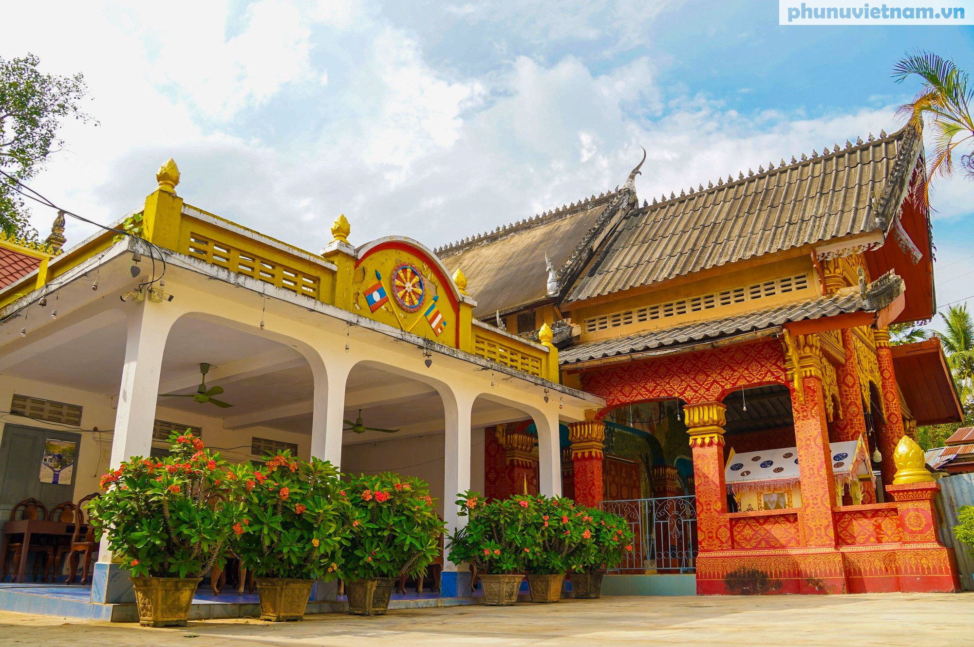 Độc đáo ngôi chùa Việt duy nhất tại Luông Pha Băng - Ảnh 4.