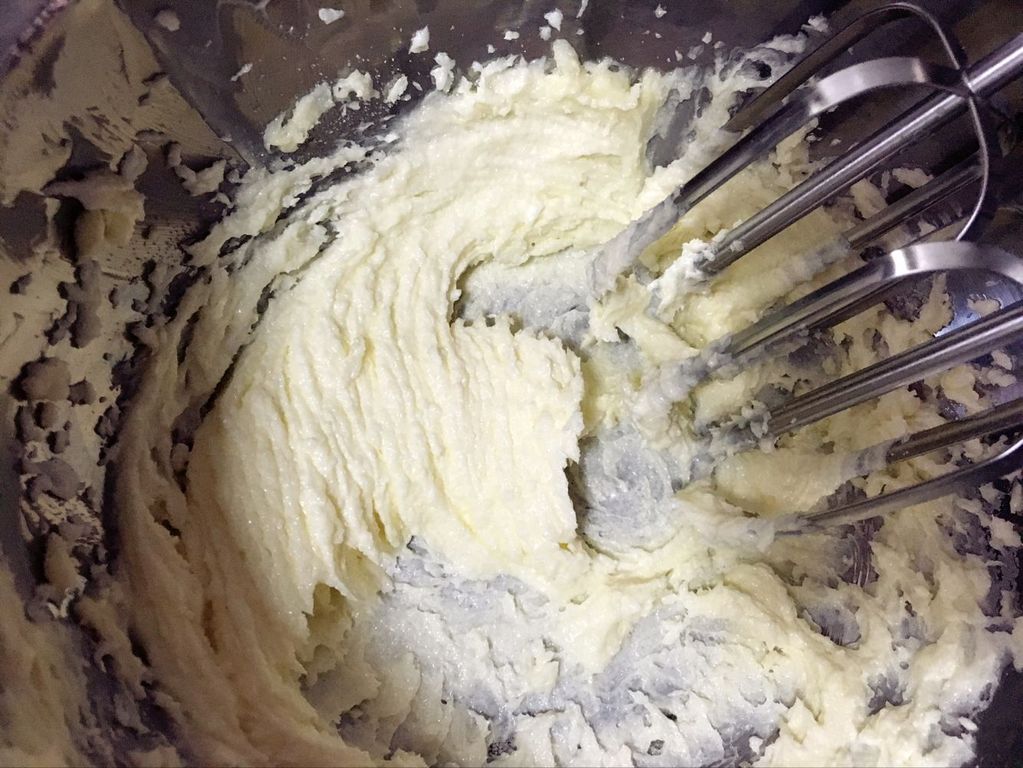 Cách làm bánh Trung thu kem tuyết ngon đẹp lung linh mà dễ dàng vô cùng - Ảnh 7.
