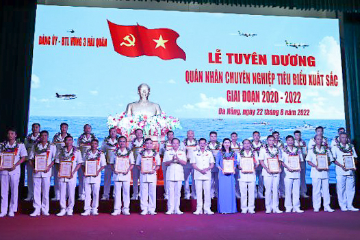 Niềm tự hào của nữ quân nhân chuyên nghiệp tiêu biểu duy nhất của Vùng 3 Hải quân - Ảnh 2.