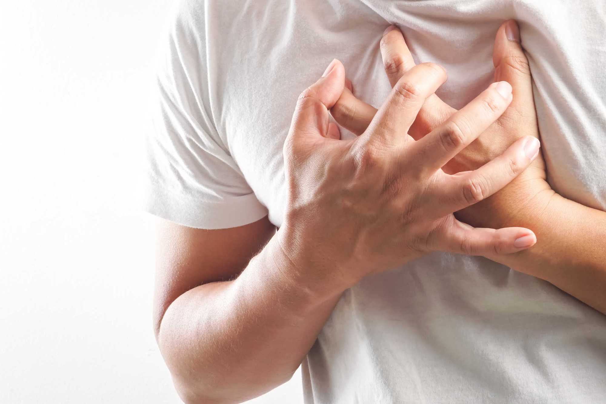 Các triệu chứng đau tim có thể bị nhầm với bệnh cúm - Ảnh 4.