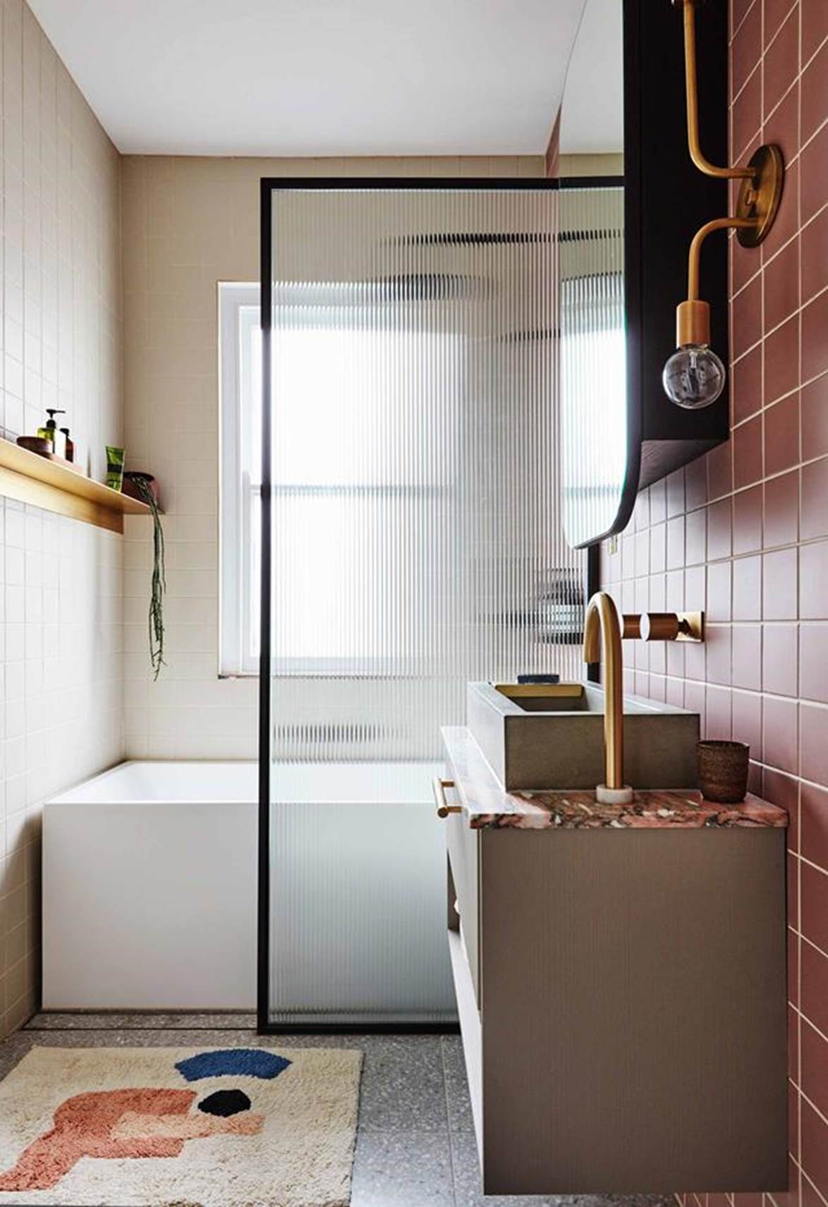 Những căn phòng tắm diện tích tuy nhỏ nhưng sở hữu thiết kế cực xinh - Ảnh 7.