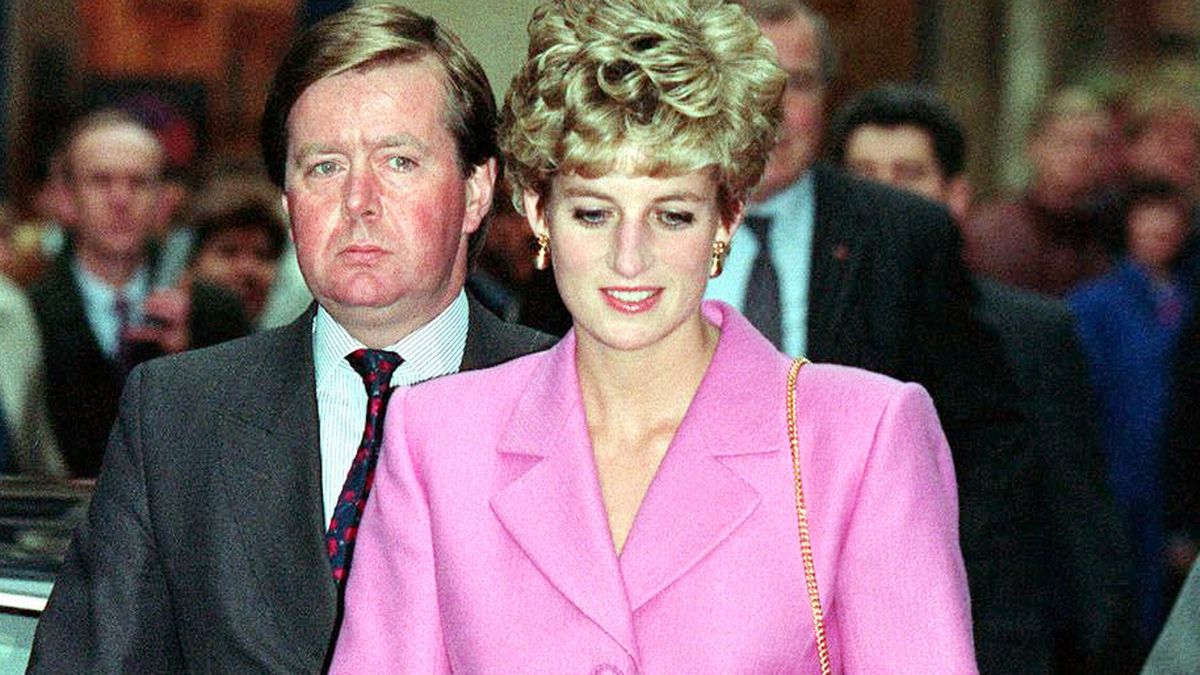 Vệ sĩ Công nương Diana tiết lộ những sự thật gây choáng về cuộc đời bà sau cánh cửa Cung điện - Ảnh 3.