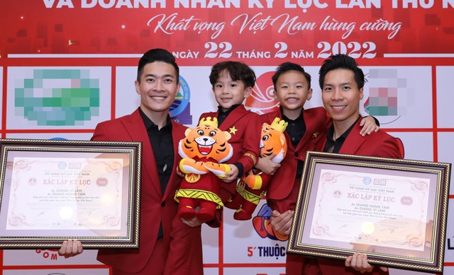 3 nhóc tỳ con nhà nòi Vbiz: Quý tử của Khánh Thi thắng nhiều huy chương, 2 bé lập kỷ lục lúc 5 tuổi - Ảnh 9.