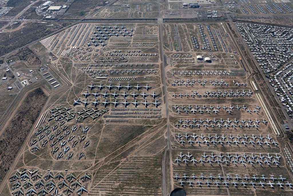Tham quan nơi yên nghỉ của gần 4000 chiếc máy bay về hưu trên thế giới - Ảnh 1.