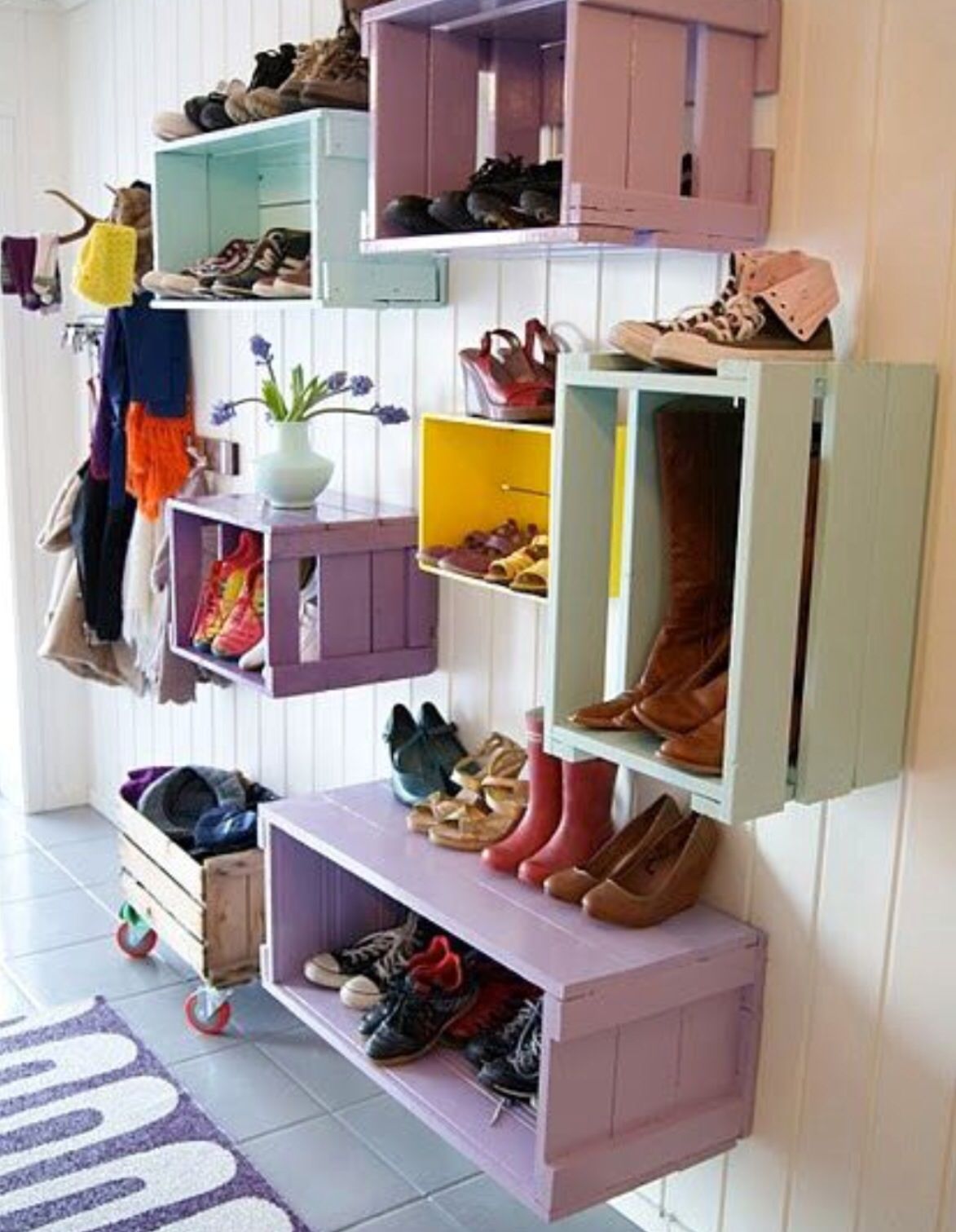 6 cách lưu trữ giày dép cực hay giúp nhà luôn gọn gàng - Ảnh 4.