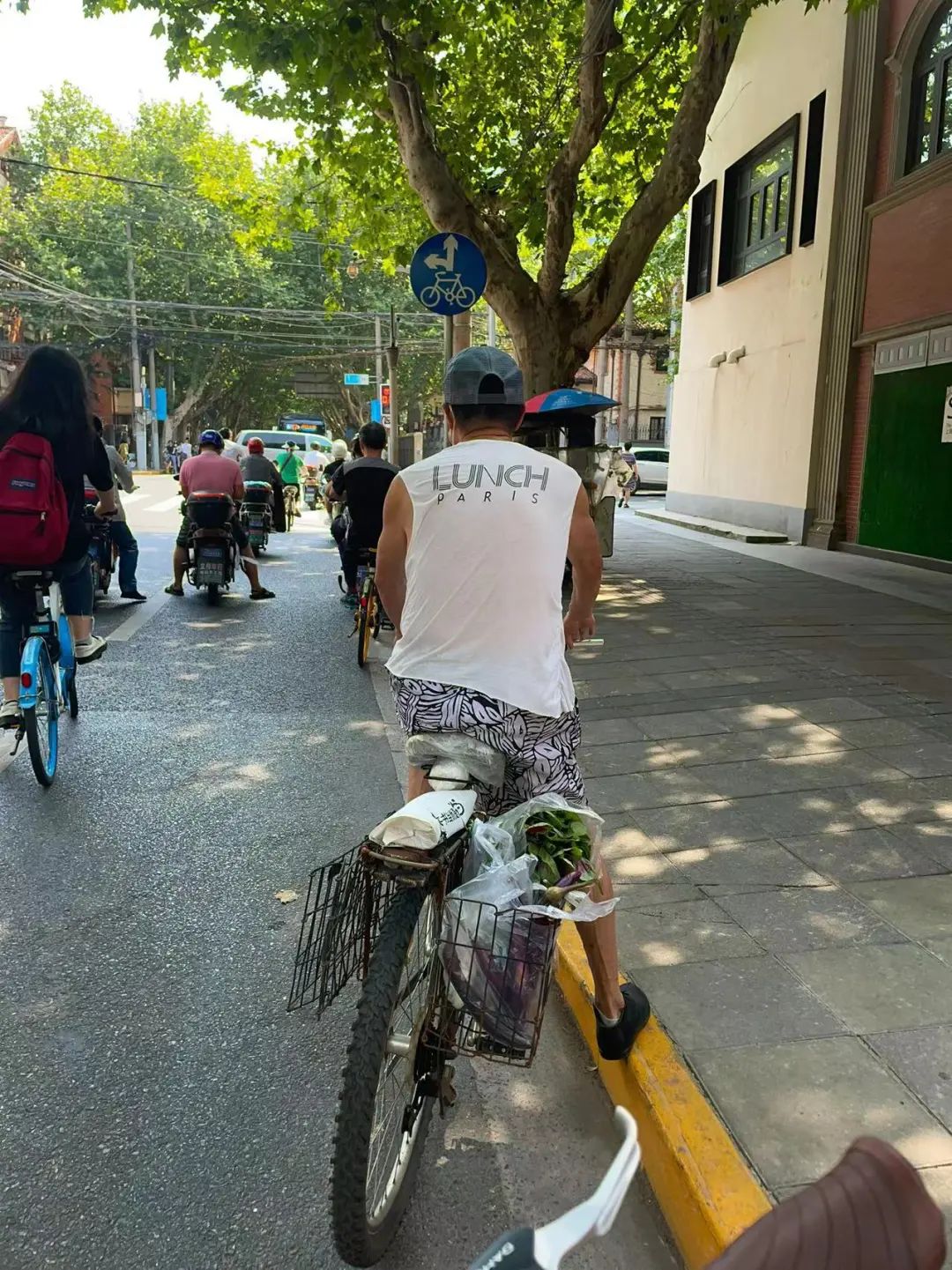 Sống giữa đại dịch, &quot;chơi&quot; xe đạp lại trở thành xu thế ở thành phố hiện đại - Ảnh 10.