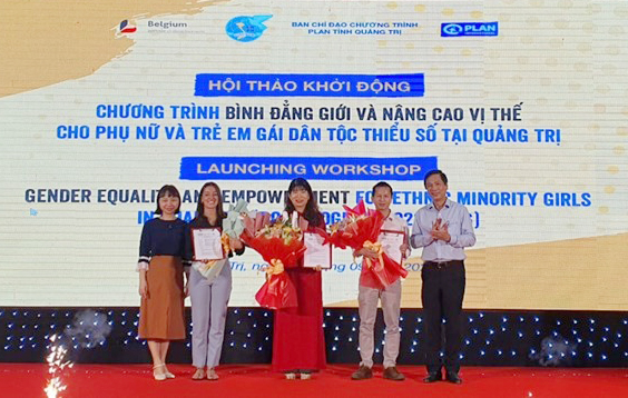 Chú trọng đào tạo nghề, kỹ năng sống cho nữ thanh thiếu niên dân tộc thiểu số Quảng Trị - Ảnh 1.