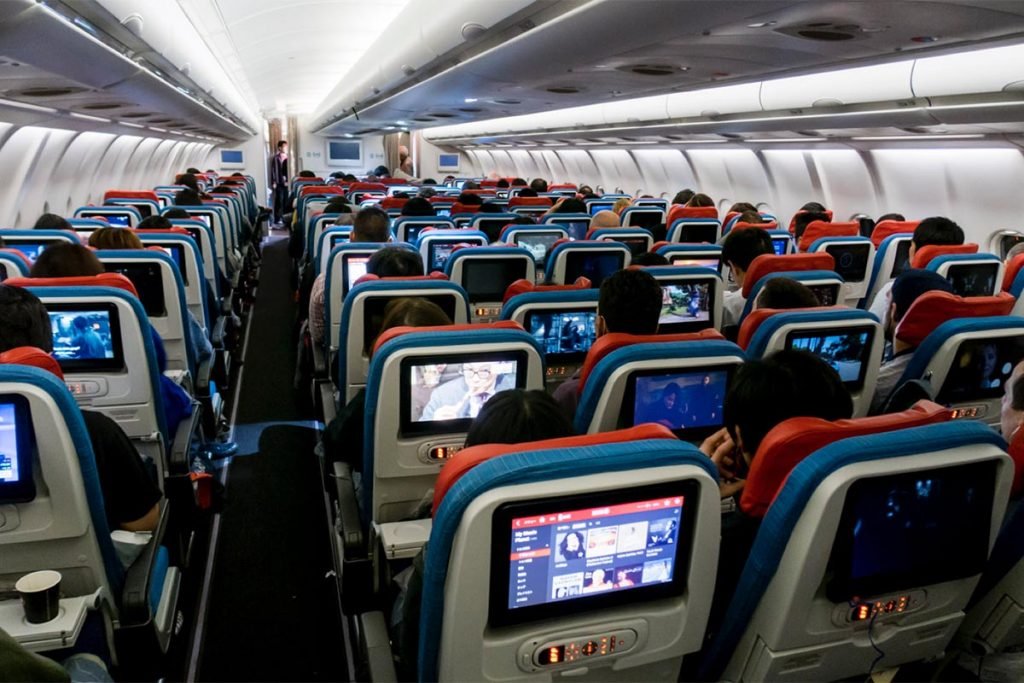 Không chỉ 2 mà có tới 4 hạng ghế máy bay tại các hãng hàng không trên thế giới, hạng thương gia chưa phải là cao cấp nhất - Ảnh 1.