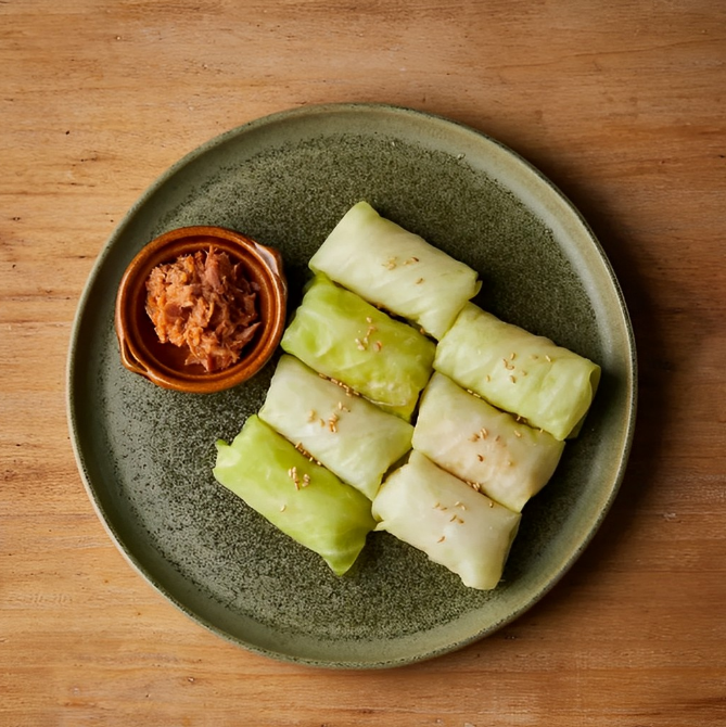 Học người Hàn cách làm món bắp cải cuộn vừa đơn giản, vừa thơm ngon - Ảnh 5.
